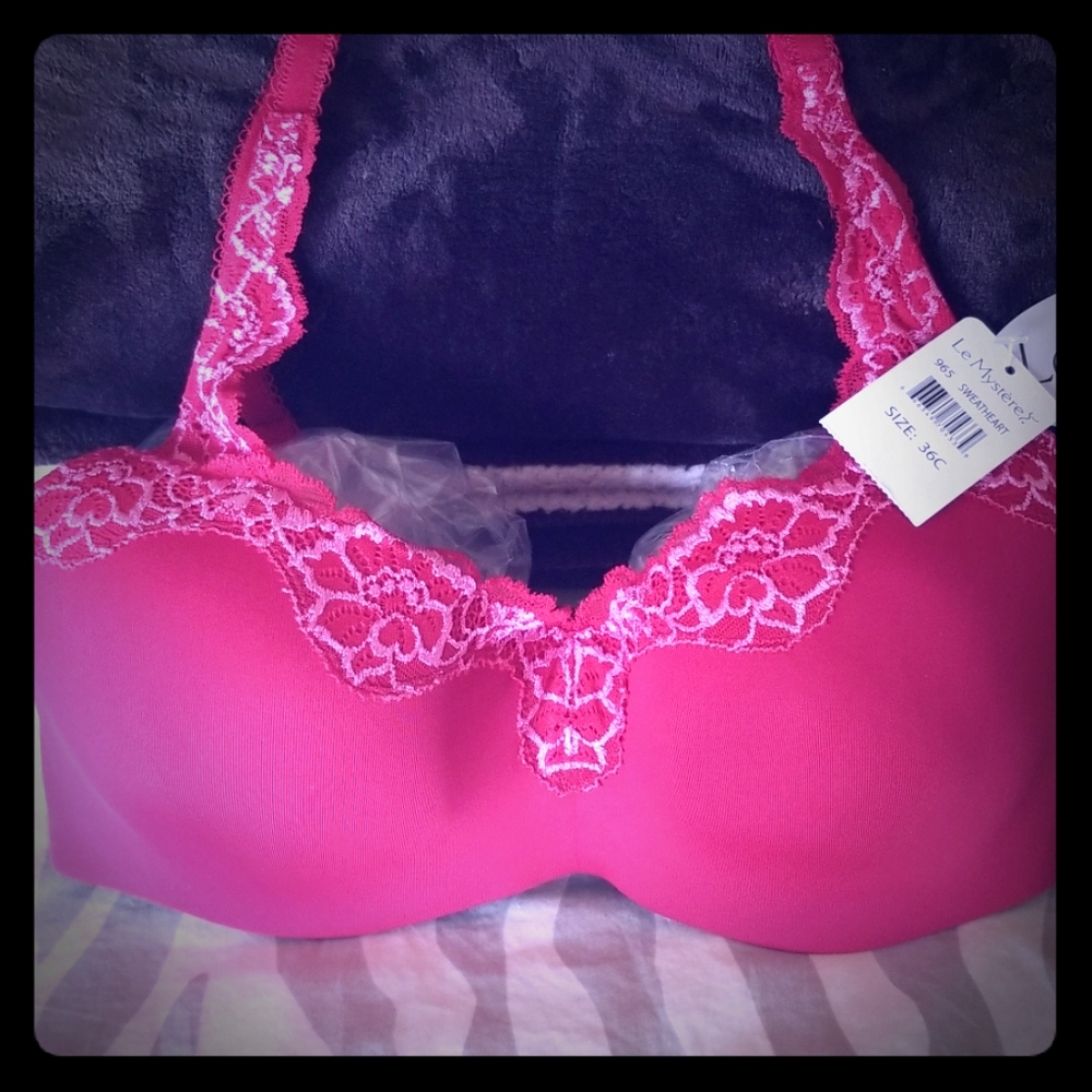 NWT Le Mystere Lace Tisha Bra Sweetheart Red 36C